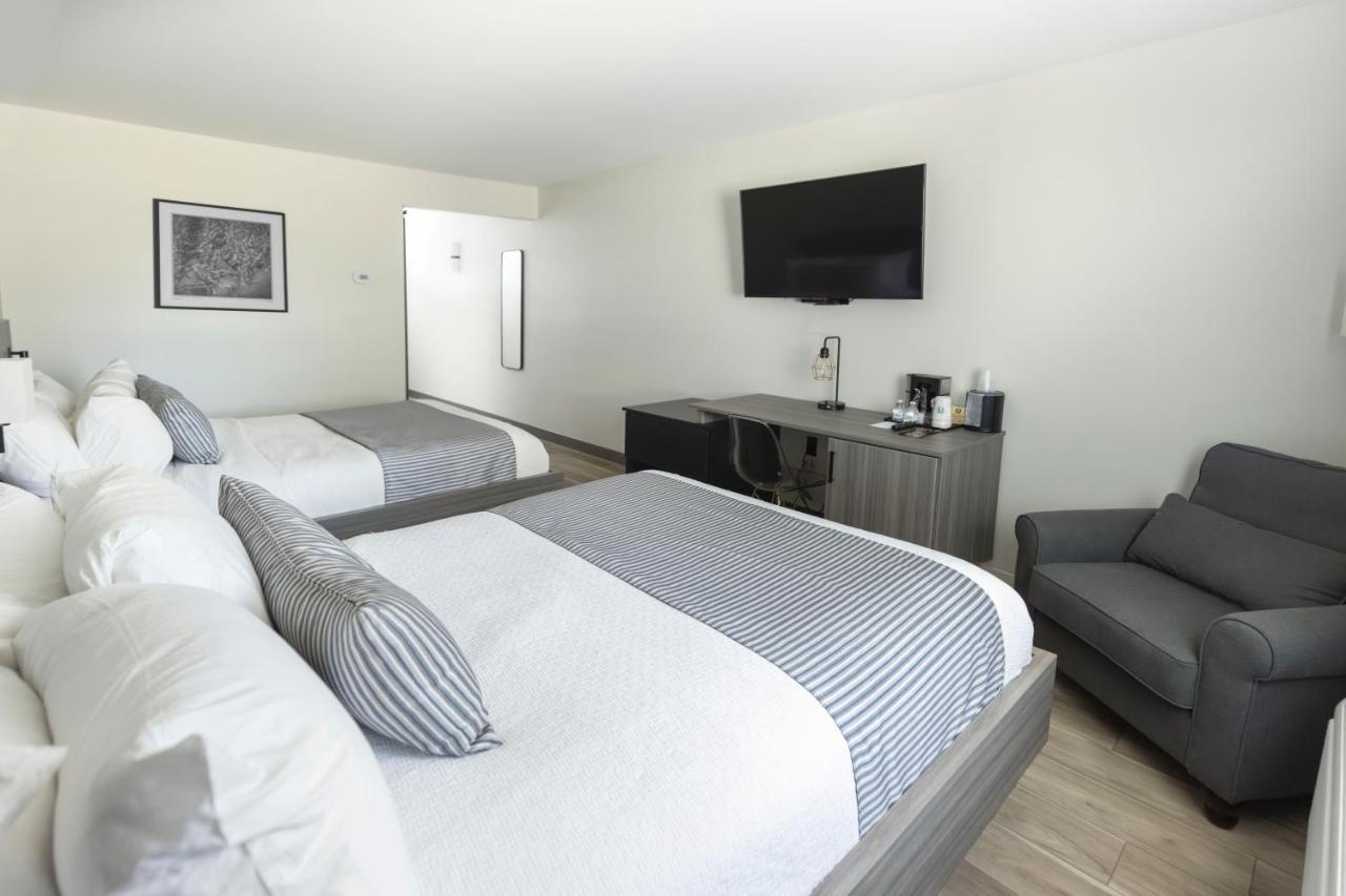 The Farmstead Hotel Caruthersville Extérieur photo